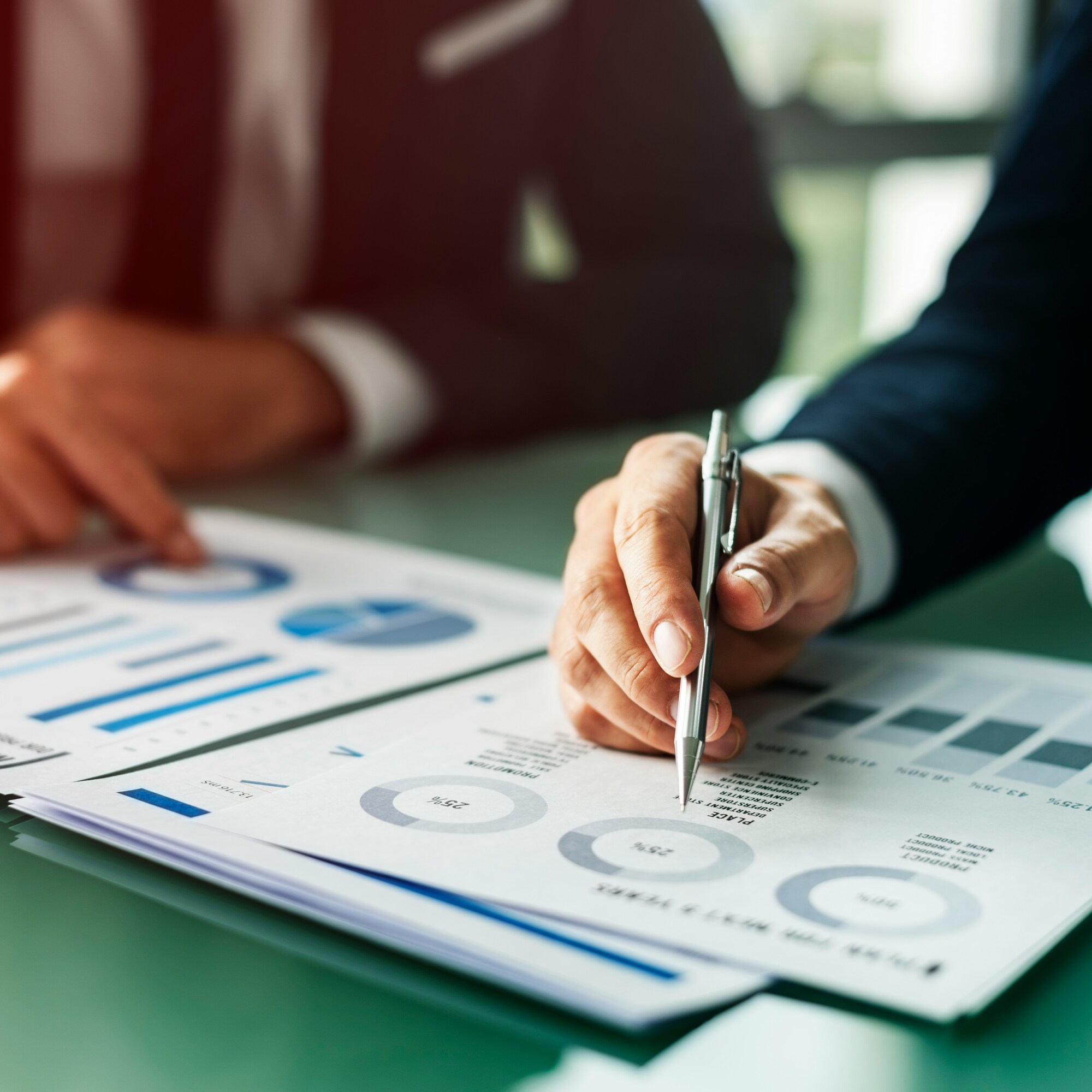 curated-lifestyle-1zkIRhpNAGU-unsplash-1